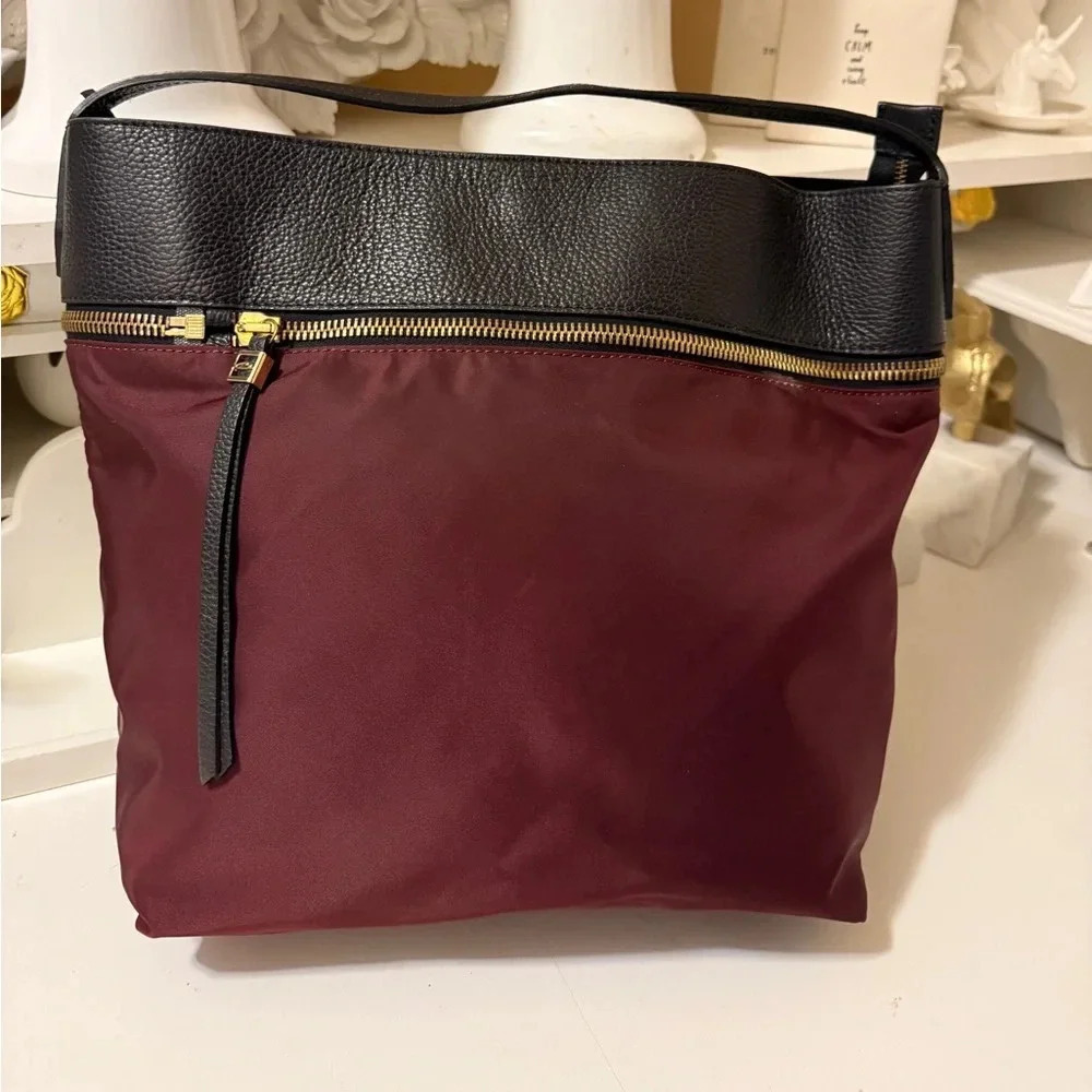 Gianni Chiarini
Leather handbag Very good condition Burgundy, Leather